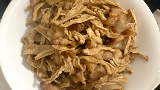 Củ cải khô xào thịt lợn